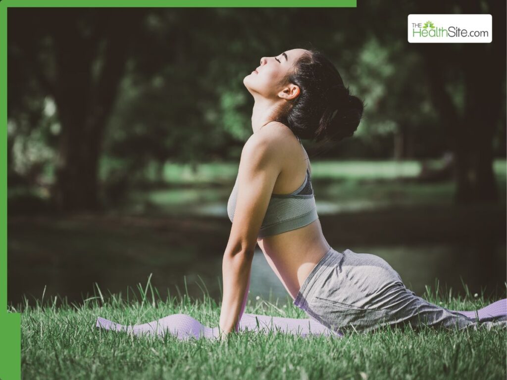 6 best yoga poses that you must parctice daily in the morning for instant energy boost